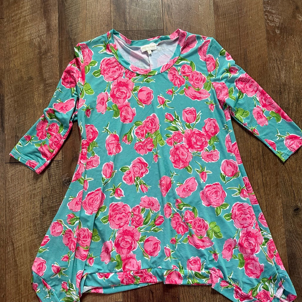 Women's Simply Southern Tunic Top S Teal Pink Floral